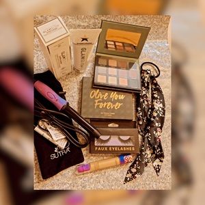 NEW 📦💄makeup , accessories & skin care  bundle deal , 5 items